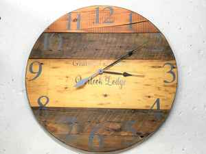Horloge murale surdimensionnée de ferme, ronde de 36 pouces, bois de grange récupéré, style ferme
