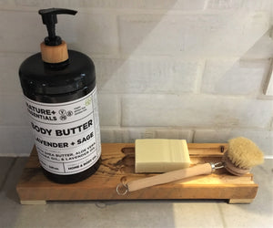 Plateau de bouteille de savon et de crème en bois récupéré, sur mesure, sur mesure